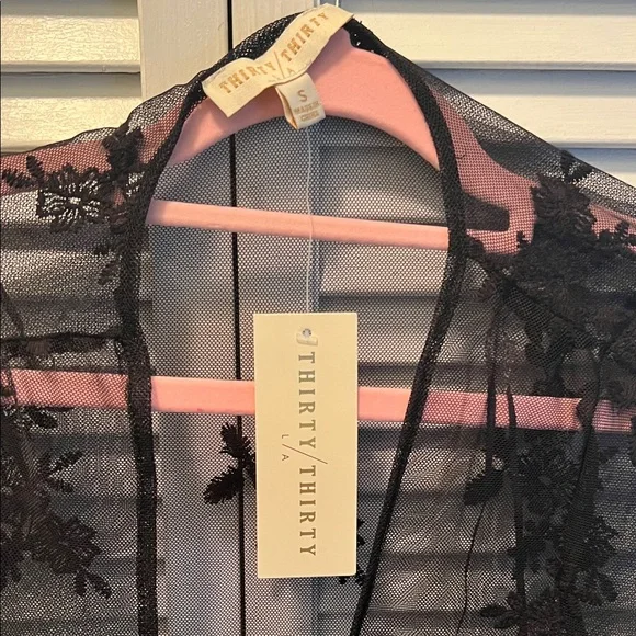 #1444** Black Sheer Lace Top - Picture 4 of 7